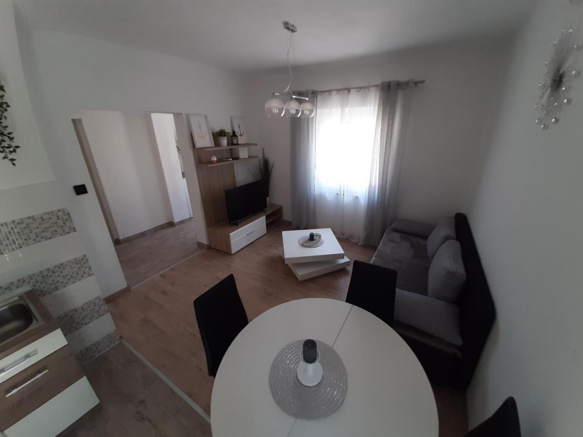 Ferienhaus Karlo Pridraga Εξωτερικό φωτογραφία
