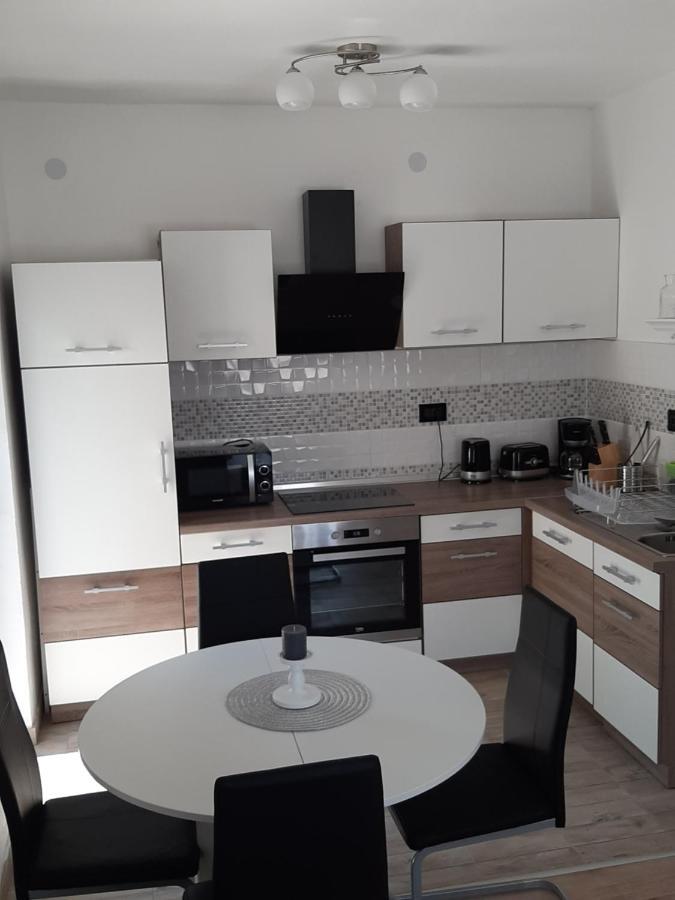 Ferienhaus Karlo Pridraga Εξωτερικό φωτογραφία