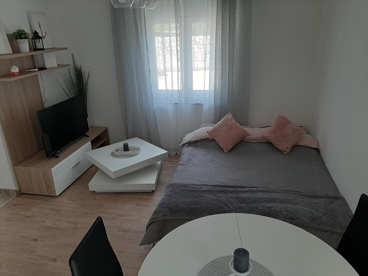 Ferienhaus Karlo Pridraga Εξωτερικό φωτογραφία